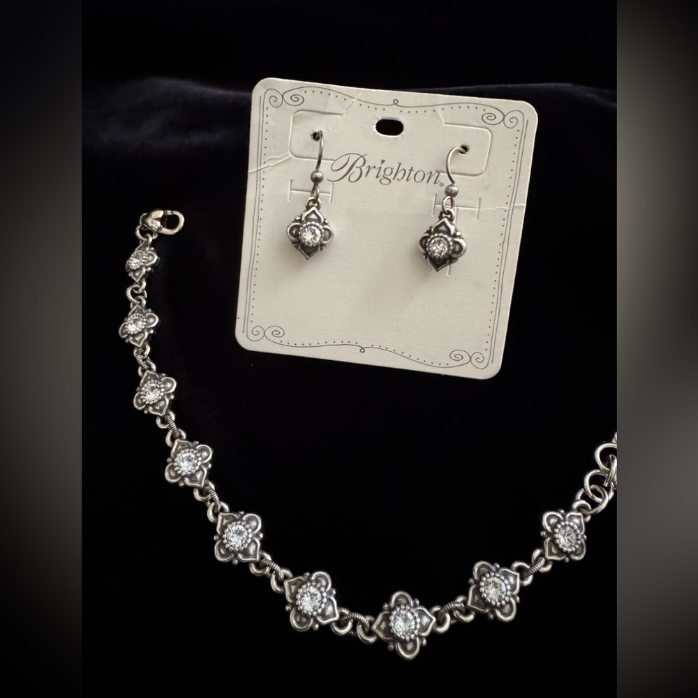 Brighton Alcazar earrings and bracelet jewellery set - Picture 2 of 6